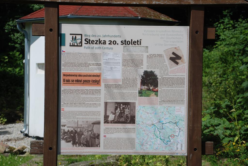 Penzion Staj Navary Lägenhet Exteriör bild